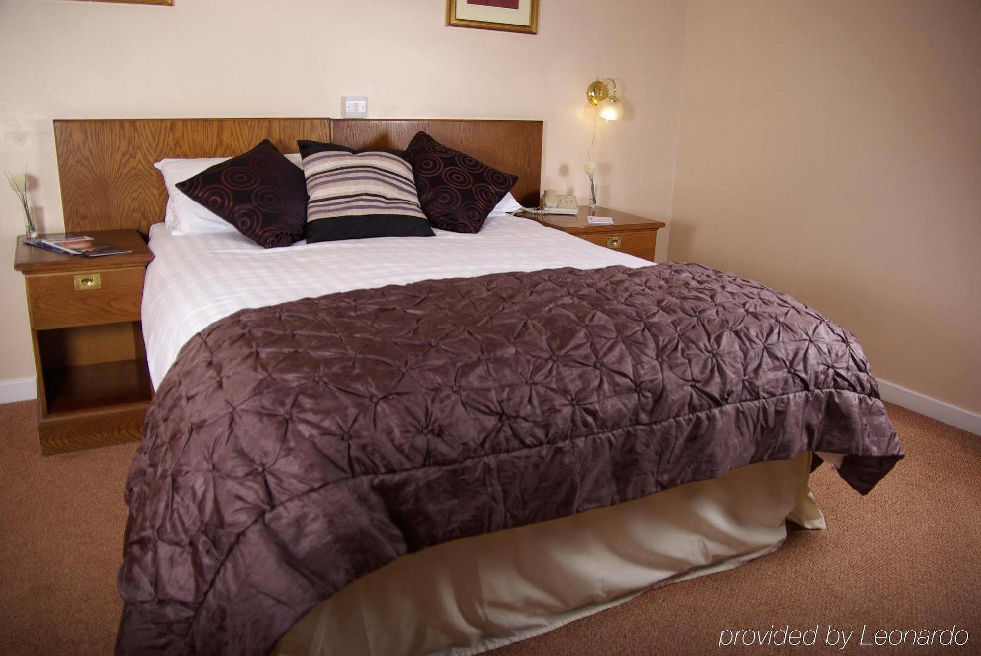 Beaufort Park Hotel Mold Rum bild